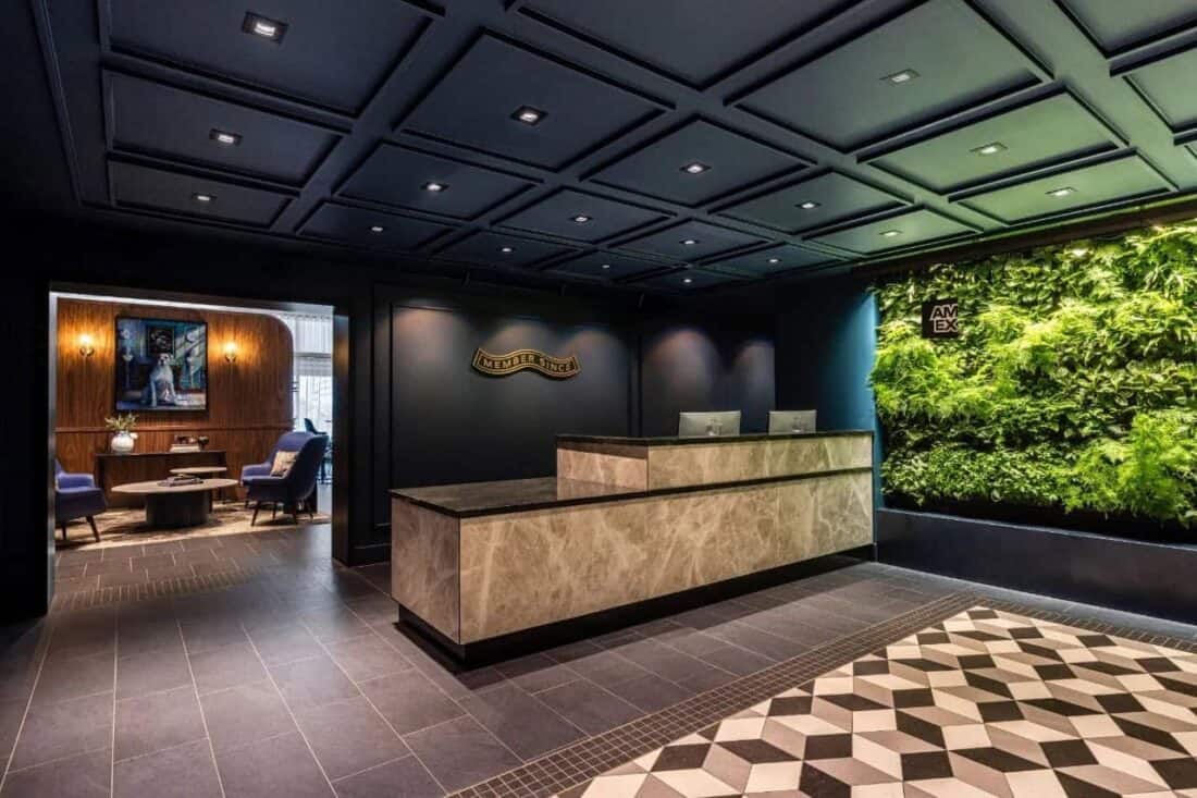 American Express Centurion Lounge Amsterdam Reception