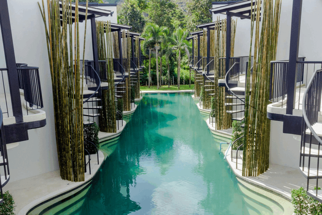 Anana Krabi Sky Lounge Central Pool