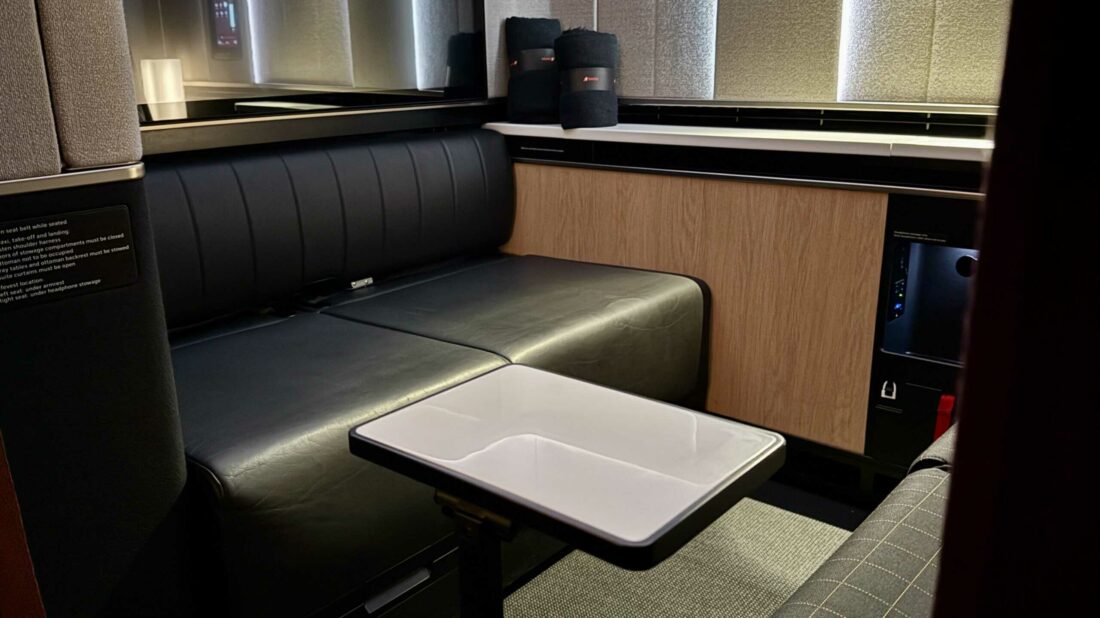 FE08B710 AE35 4FDE A46F 268BF056FF69 1 201 a