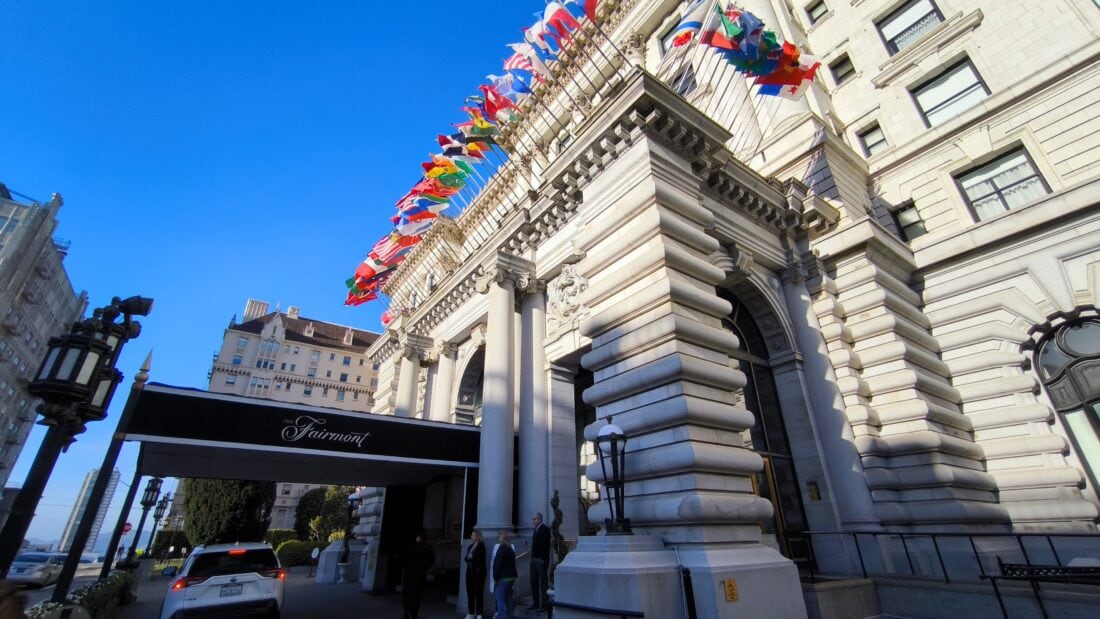 Fairmont San Francisco Entrance