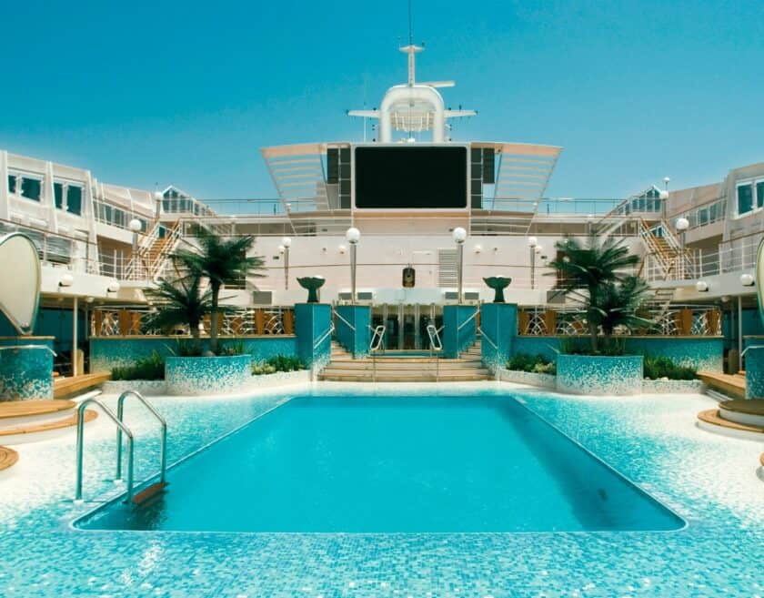 MSC Musica copacabana pool area