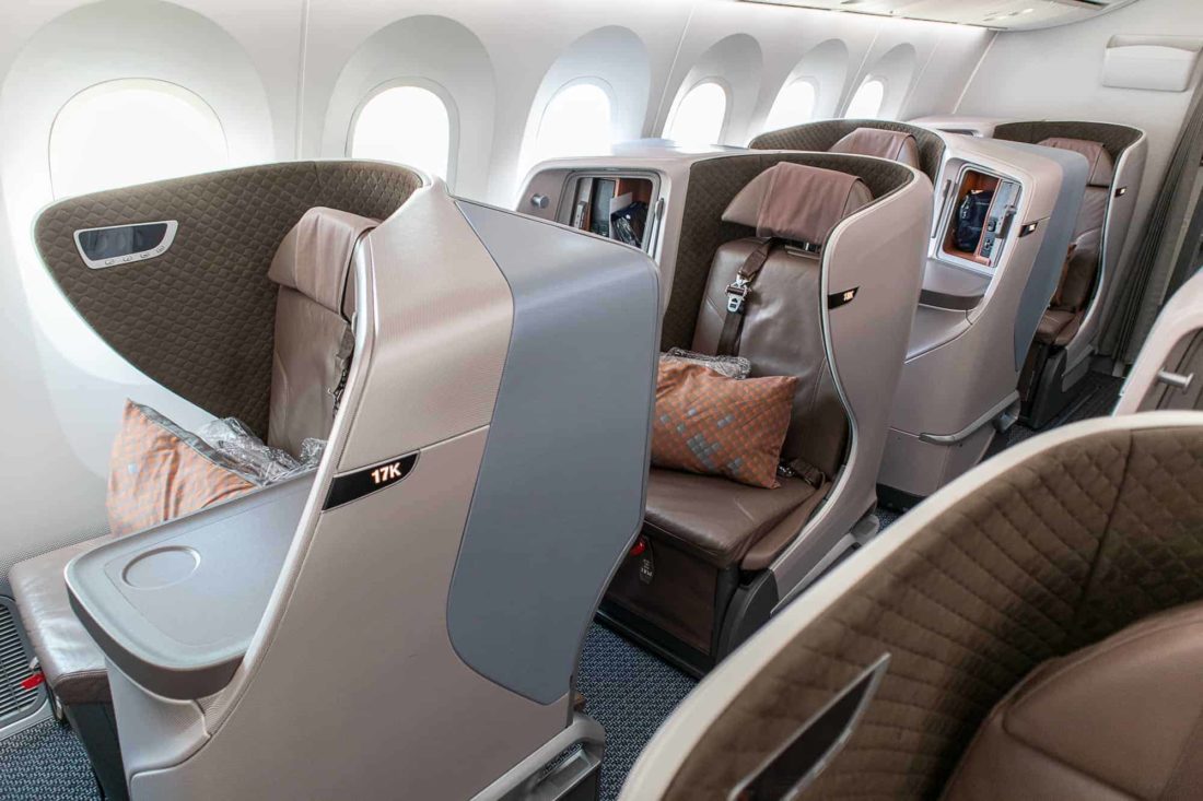 Singapore Airlines Boeing 787 10 Business Class Cabin