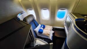 United Polaris business seat