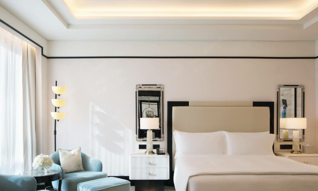 Waldorf Astoria Doha West Bay premiere room