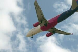 Wizz A320 arriving at Alicante