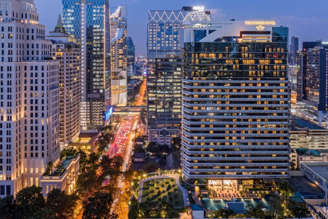 Адрес бангкок. The Athenee Hotel, a Luxury collection Hotel, Bangkok. Арабские улицы. Современная архитектура отелей Бангкока фото. Номер в Бангкоке фото дешевых.