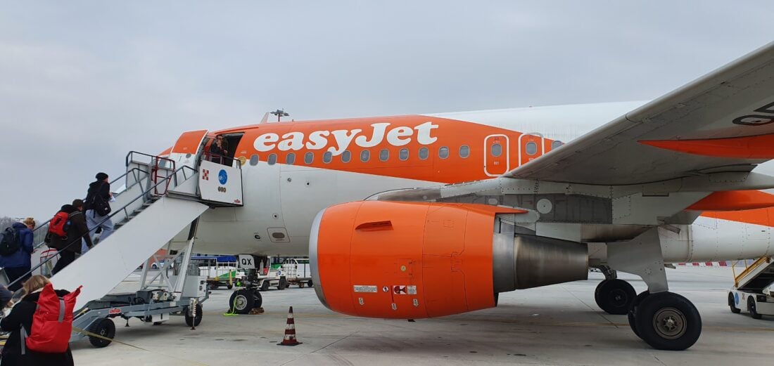 easyJet boarding