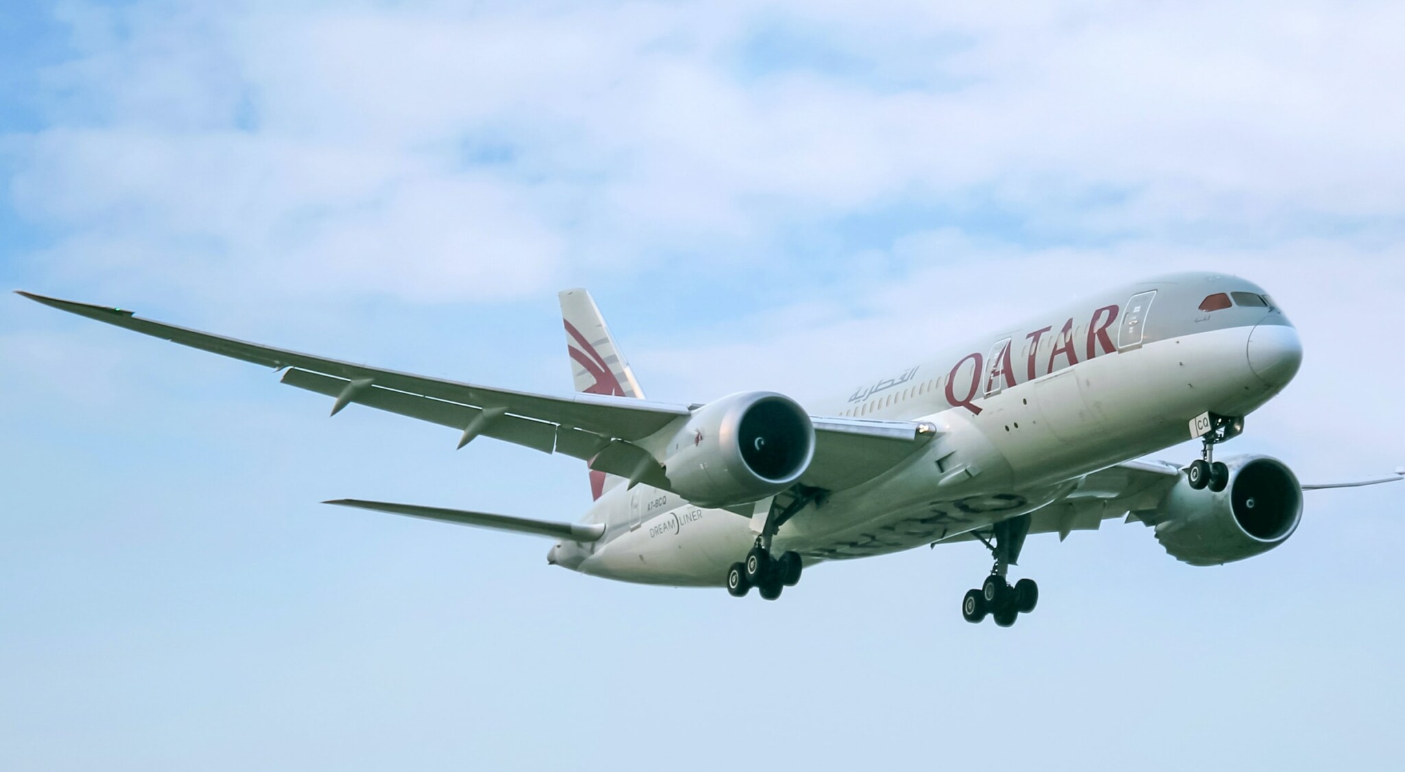 Qatar Airways Student Club Extra Baggage, Free WiFi, Discounts & More