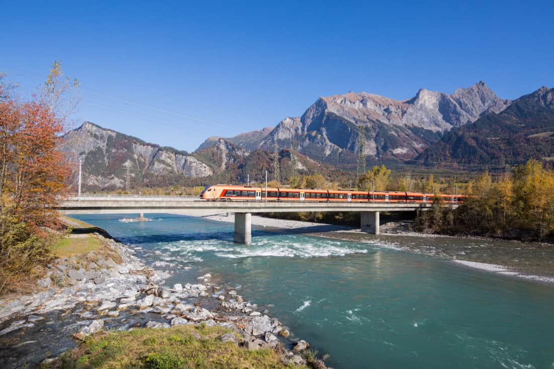 A Traverso train on the Bad Ragaz railway bridge