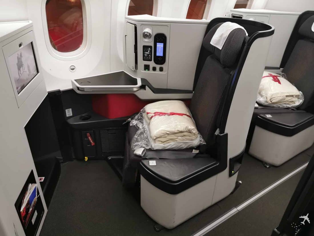 Avianca Business BOG MUC Bulkhead
